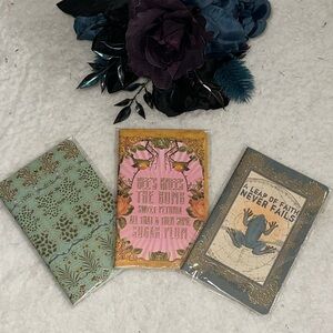 Papaya Art Mini Notebooks lot of 3 pocket size purse mini journal. 5.5” x 4”